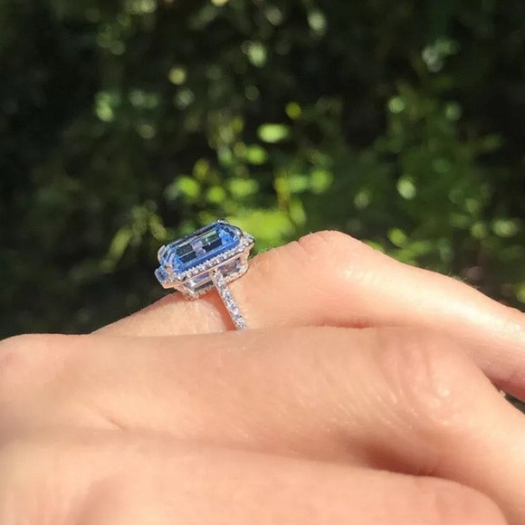 BRIDAL WEDDING ENGAGEMENT RINGS - Picture 8 of 9